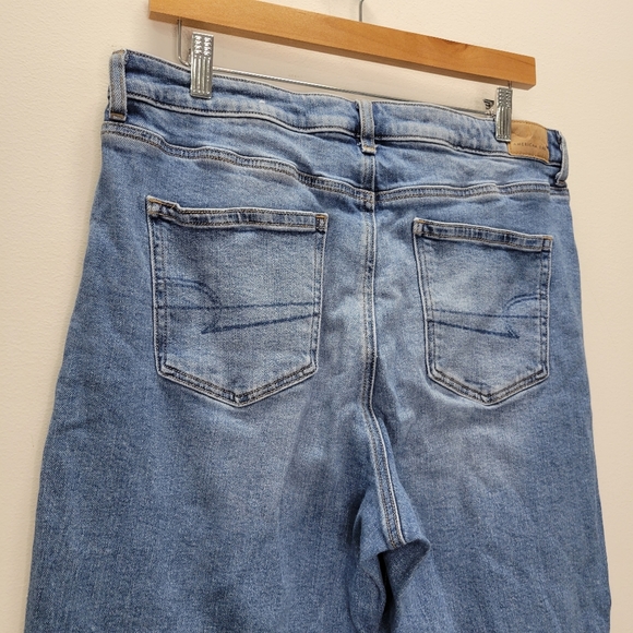 ***SOLD***American Eagle Mom Jean Stretch - Picture 5 of 9